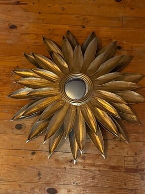 Gold Sunburst Wall Mirror - Elegant Floral Design